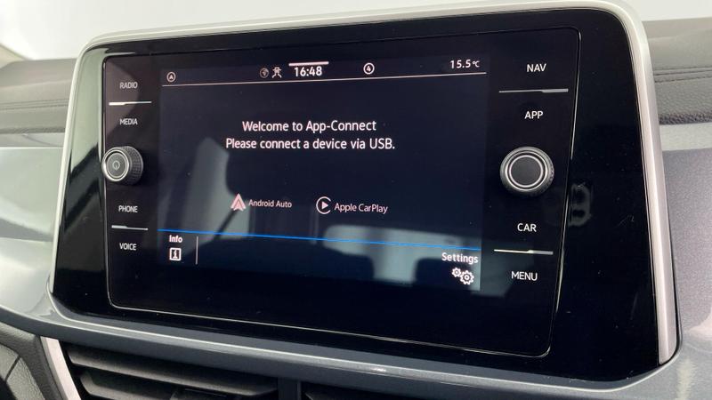 Used Volkswagen T-Roc 2023 for sale - 76146602: Photo 16