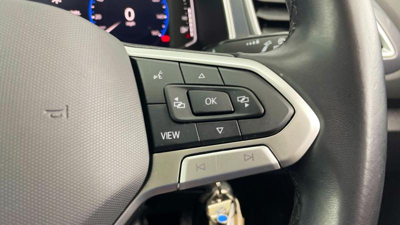 Used Volkswagen T-Roc 2023 for sale - 76146602: Photo 24