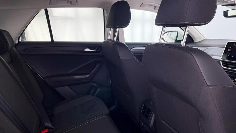 Used Volkswagen T-Roc 2023 for sale - 76146602: Photo 27