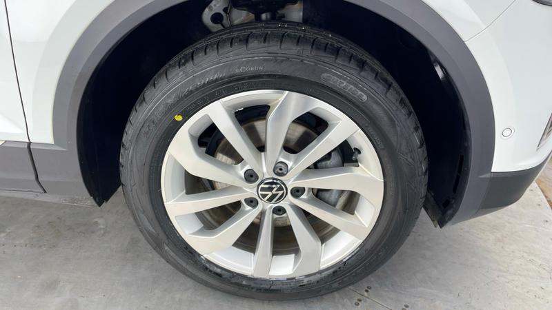 Used Volkswagen T-Roc 2023 for sale - 76146602: Photo 5