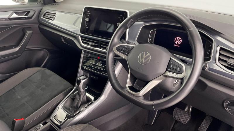 Used Volkswagen T-Roc 2023 for sale - 76146602: Photo 6