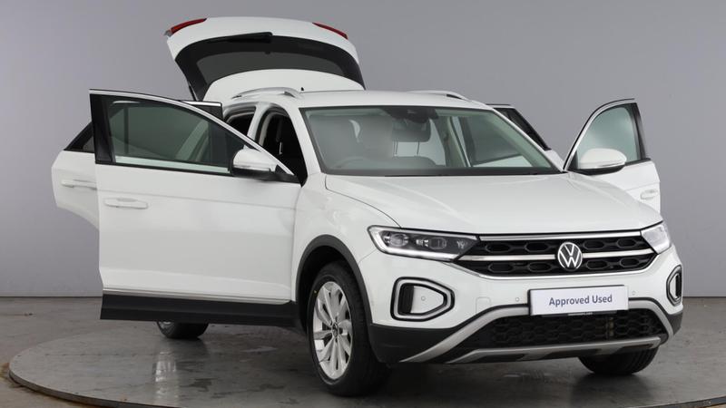 Used Volkswagen T-Roc 2023 for sale - 76146602: Photo 9