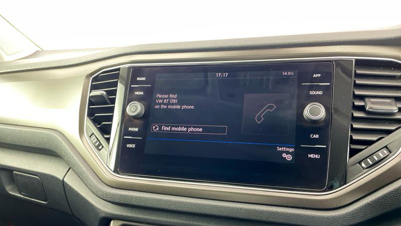 Used Volkswagen T-Roc 2018 for sale - 76476809: Photo 13