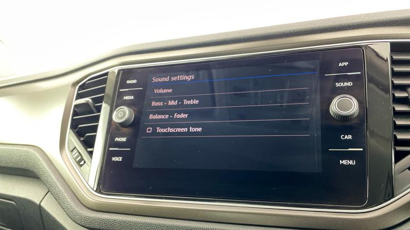 Used Volkswagen T-Roc 2018 for sale - 76476809: Photo 16