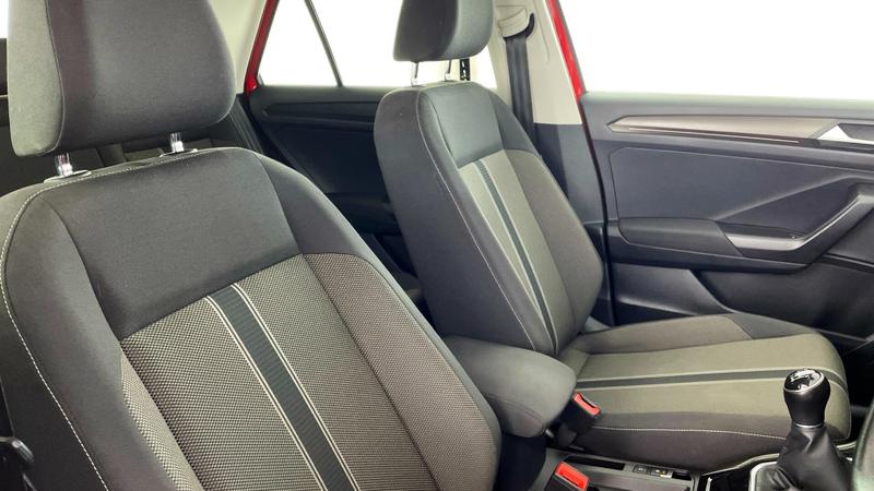 Used Volkswagen T-Roc 2018 for sale - 76476809: Photo 19