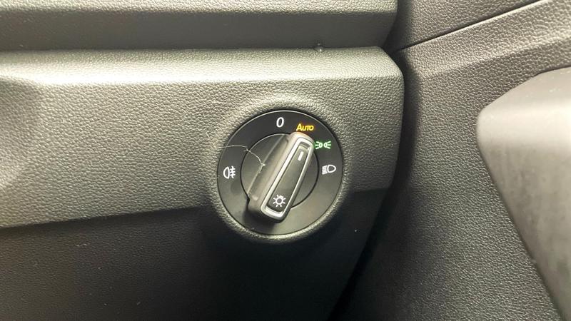 Used Volkswagen T-Roc 2018 for sale - 76476809: Photo 21