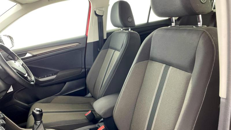 Used Volkswagen T-Roc 2018 for sale - 76476809: Photo 32