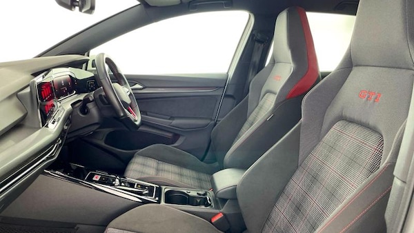 Used Volkswagen Golf 2023 for sale - 75084401: Photo 39