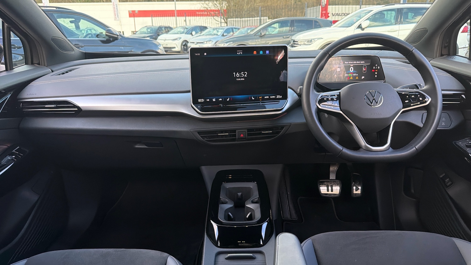 Used Volkswagen ID.4 2025 for sale - 77602868: Photo 9