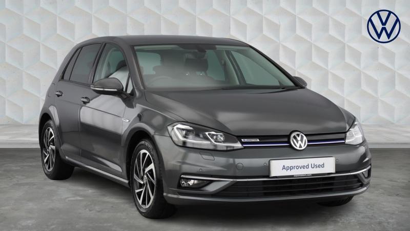 Used Volkswagen Golf 2020 for sale - 77286243: Photo 1