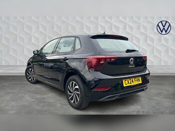 Used Volkswagen Polo 2024 for sale - 75453824: Photo