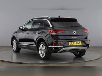 Used Volkswagen T-Roc 2023 for sale - 79765629: Photo