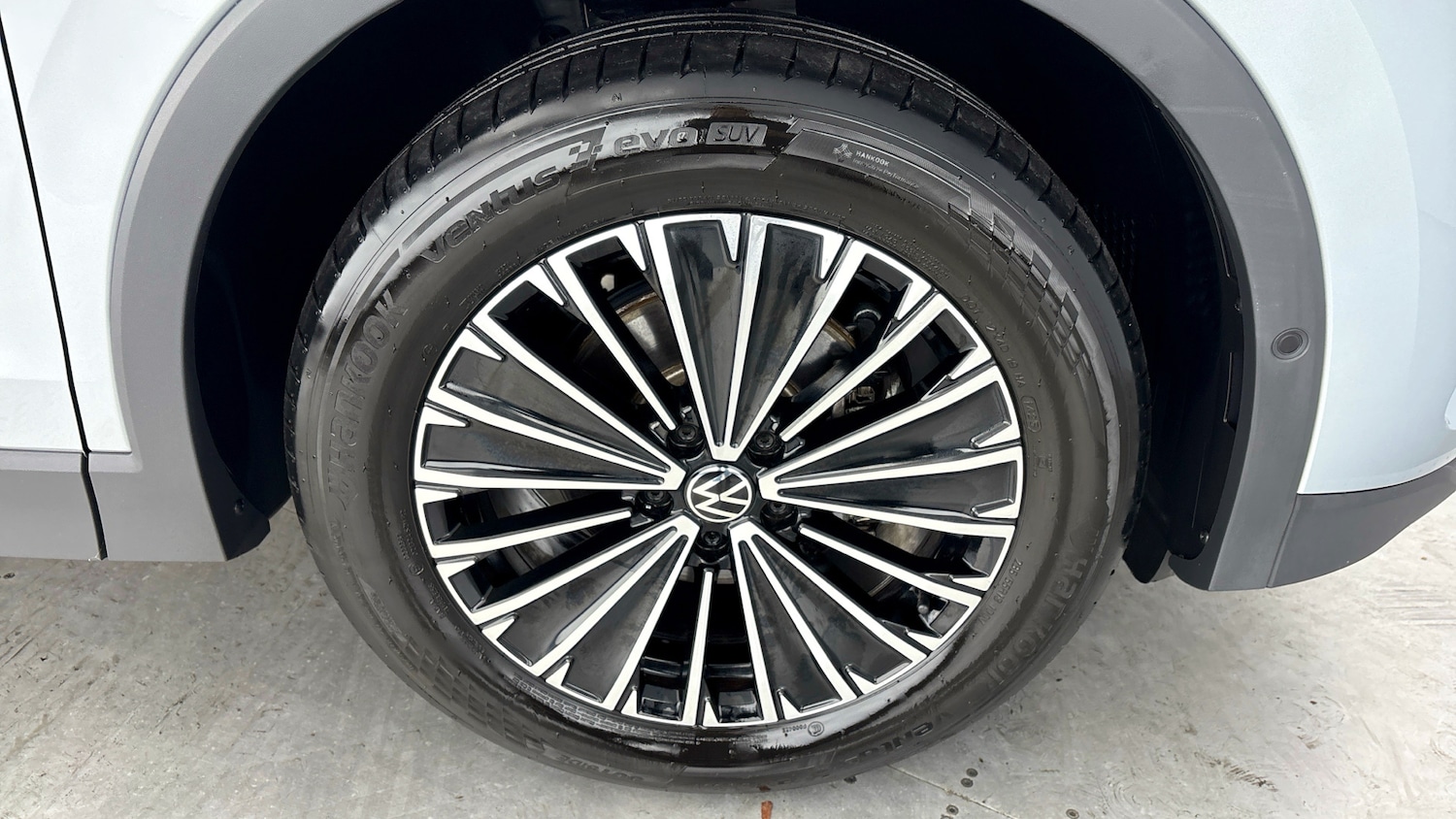 Used Volkswagen Tiguan 2025 for sale - 77746016: Photo 5