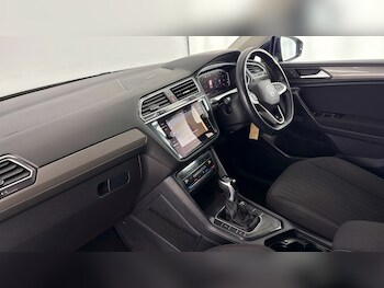 Used Volkswagen Tiguan Allspace 2021 for sale - 77708340: Photo