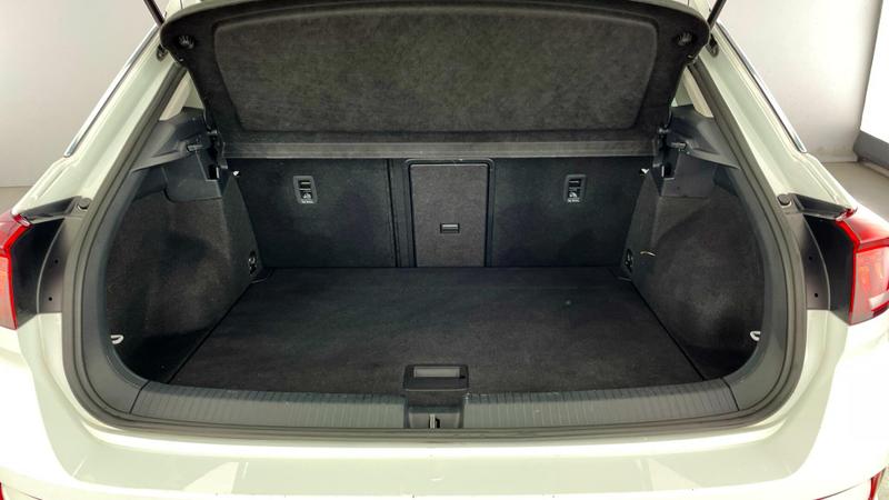Used Volkswagen T-Roc 2022 for sale - 76452749: Photo 27