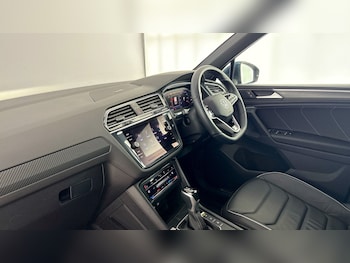 Used Volkswagen Tiguan 2023 for sale - 78791752: Photo