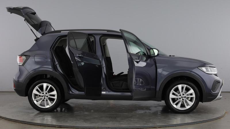 Used Volkswagen T-Cross 2024 for sale - 76949157: Photo 10