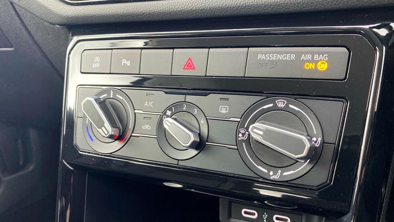 Used Volkswagen T-Cross 2024 for sale - 76949157: Photo 7