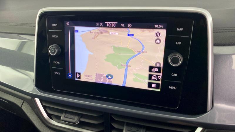 Used Volkswagen T-Roc 2022 for sale - 76588331: Photo 14