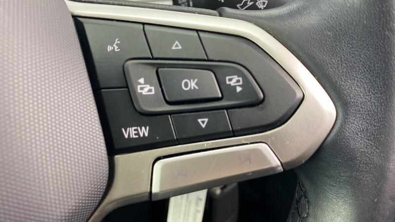 Used Volkswagen T-Roc 2022 for sale - 76588331: Photo 24