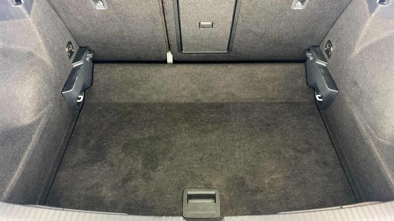 Used Volkswagen T-Roc 2022 for sale - 76588331: Photo 28