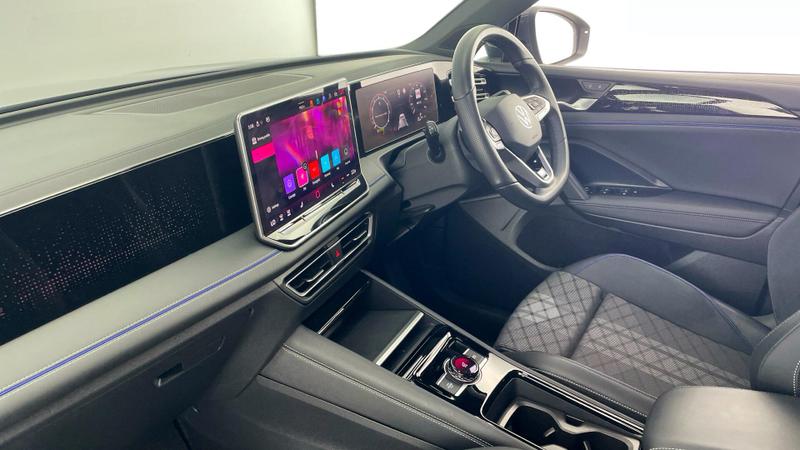 Used Volkswagen Tiguan 2024 for sale - 76028086: Photo 2
