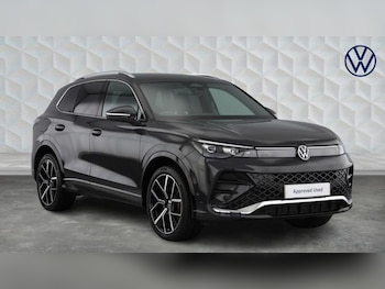 Used Volkswagen Tiguan 2024 for sale - 76476807: Photo