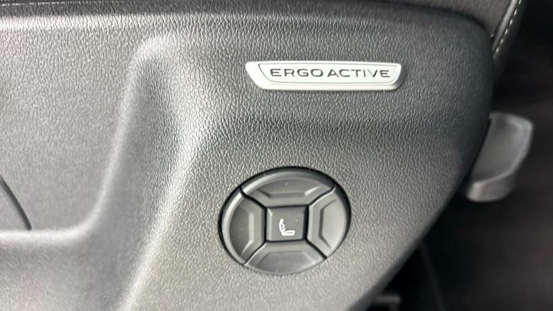 Used Volkswagen Tiguan 2024 for sale - 76476807: Photo 20