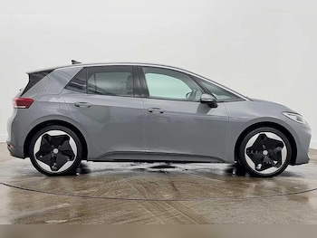 Used Volkswagen ID.3 2025 for sale - 77636282: Photo