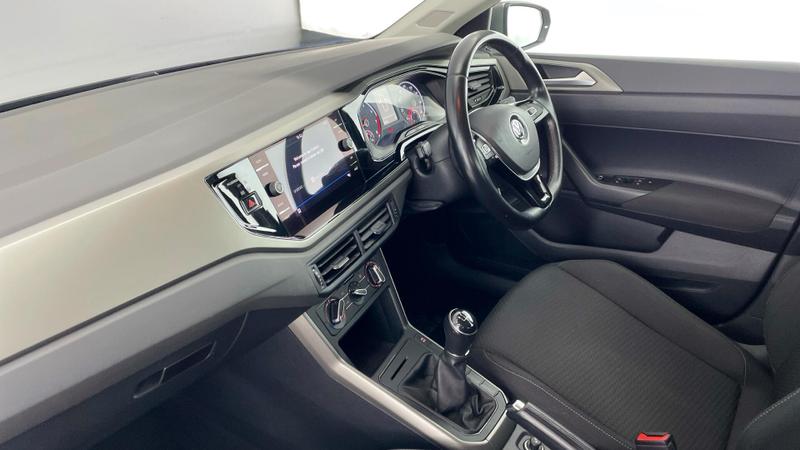 Used Volkswagen Polo 2019 for sale - 75517594: Photo 2