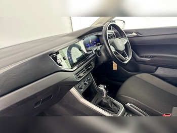 Used Volkswagen Polo 2024 for sale - 78106489: Photo