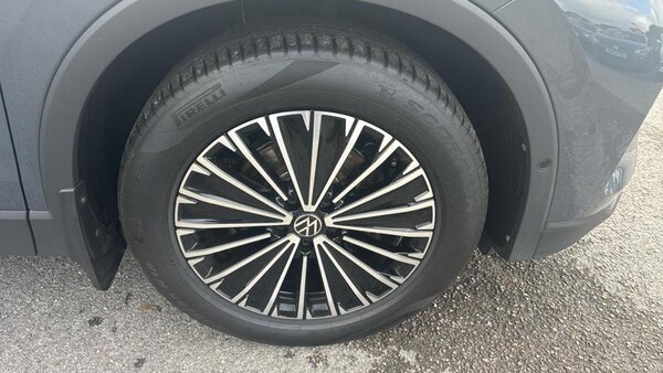 Used Volkswagen Tiguan 2024 for sale - 75517563: Photo 13