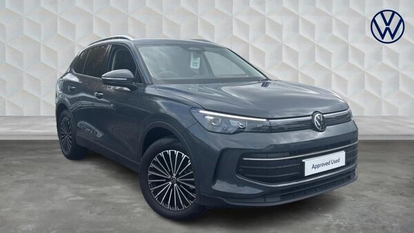 Used Volkswagen Tiguan 2024 for sale - 75517563: Photo 2