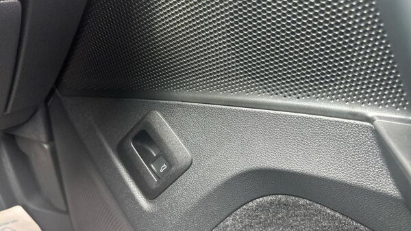 Used Volkswagen Tiguan 2024 for sale - 75517563: Photo 35
