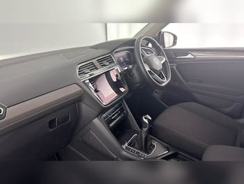 Used Volkswagen Tiguan Allspace 2023 for sale - 79746757: Photo