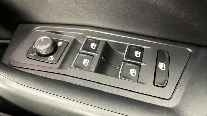 Used Volkswagen T-Roc 2022 for sale - 76504564: Photo 19