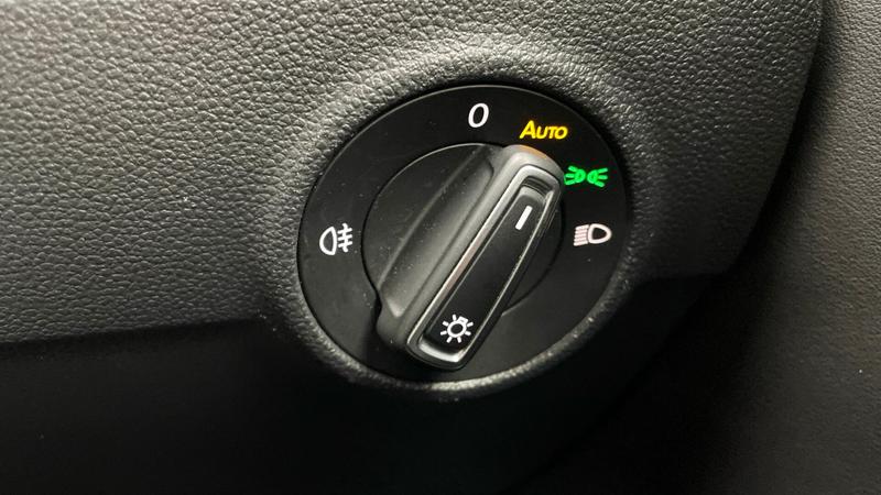 Used Volkswagen T-Roc 2022 for sale - 76504564: Photo 20