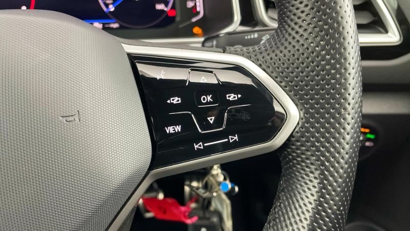 Used Volkswagen T-Roc 2022 for sale - 76504564: Photo 24