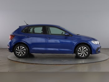 Used Volkswagen Polo 2023 for sale - 79404792: Photo