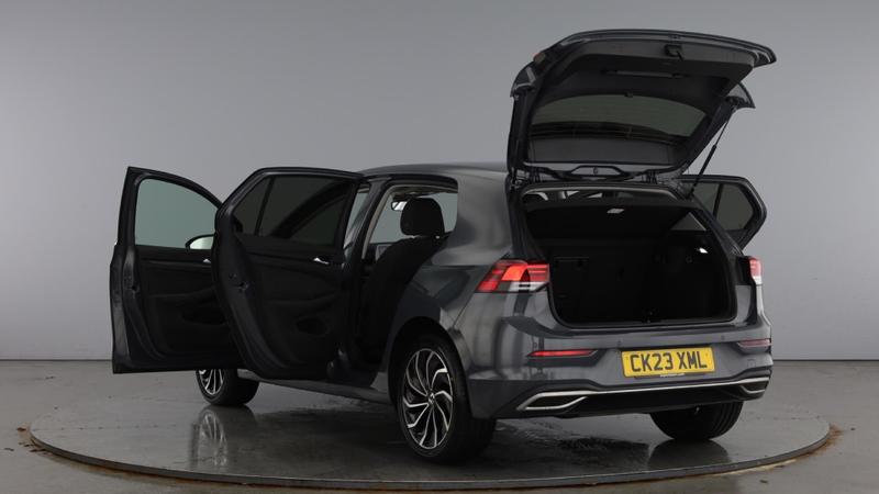 Used Volkswagen Golf 2023 for sale - 75898130: Photo 12