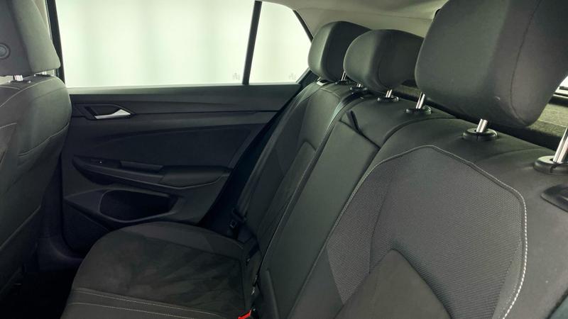 Used Volkswagen Golf 2023 for sale - 75898130: Photo 35