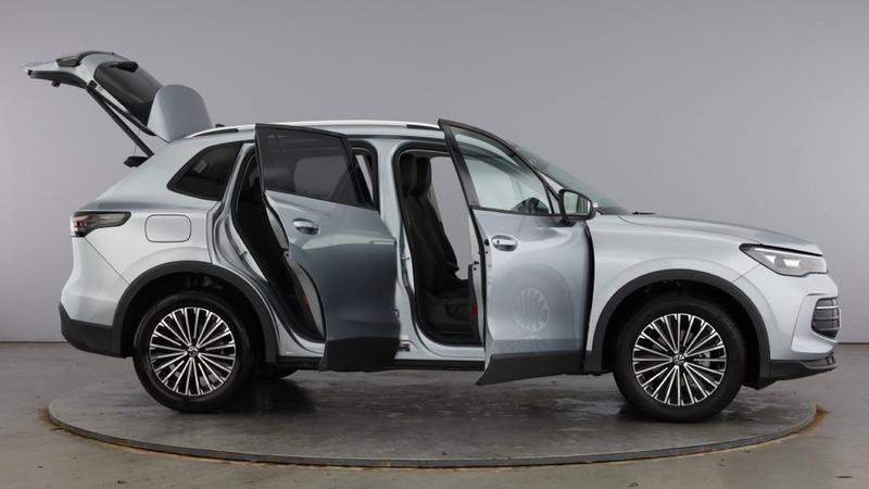 Used Volkswagen Tiguan 2025 for sale - 76244796: Photo 10