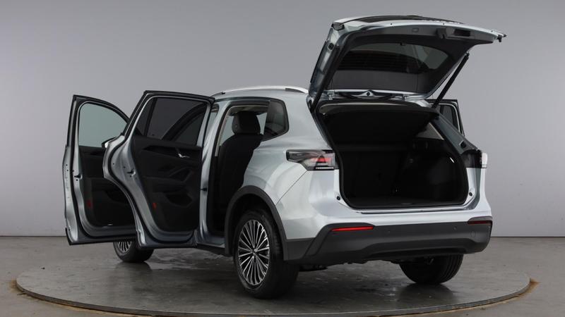 Used Volkswagen Tiguan 2025 for sale - 76244796: Photo 11