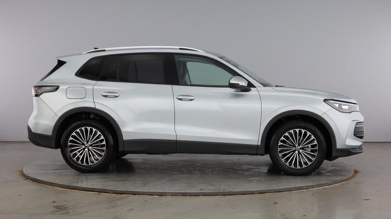 Used Volkswagen Tiguan 2025 for sale - 76244796: Photo 4