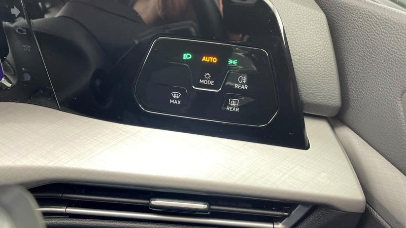 Used Volkswagen Golf 2025 for sale - 75995373: Photo 22