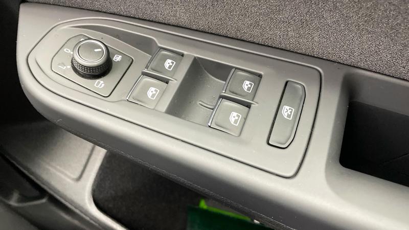 Used Volkswagen Golf 2025 for sale - 75995373: Photo 26