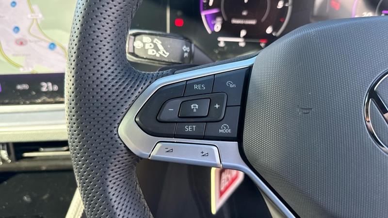 Used Volkswagen Touareg 2025 for sale - 75165544: Photo 25