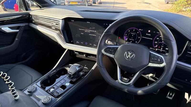 Used Volkswagen Touareg 2025 for sale - 75165544: Photo 8