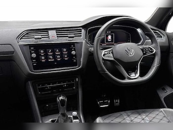 Used Volkswagen Tiguan Allspace 2025 for sale - 77020133: Photo