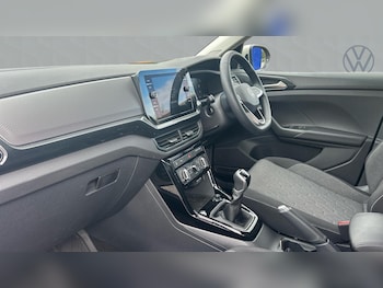 Used Volkswagen T-Cross 2025 for sale - 77603023: Photo